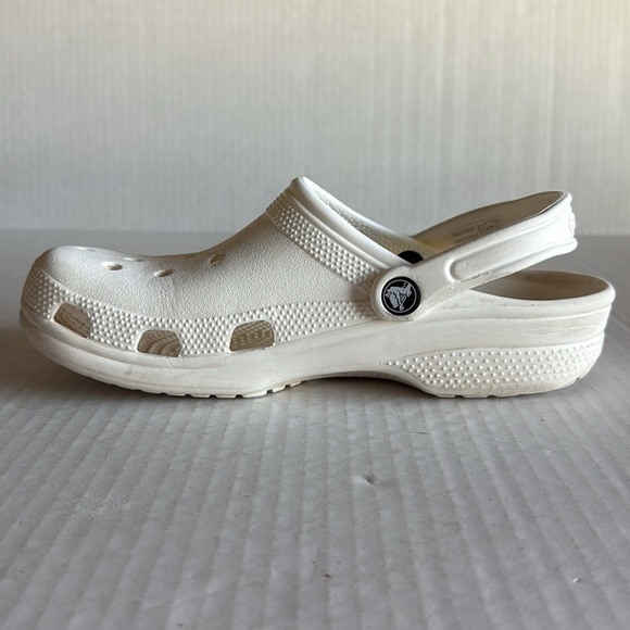 Crocs White Classic Clogs - Picture 6 of 11
